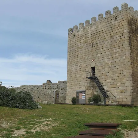 Casa Do Castelo De Celorico * Celorico Da Beira