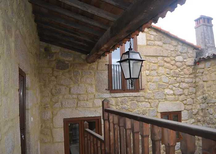 Casa Do Castelo De Celorico سيلوريكو دا بيرا