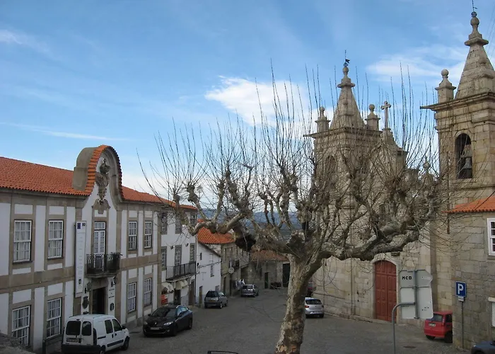 بيت ضيافة Casa Do Castelo De Celorico 3*